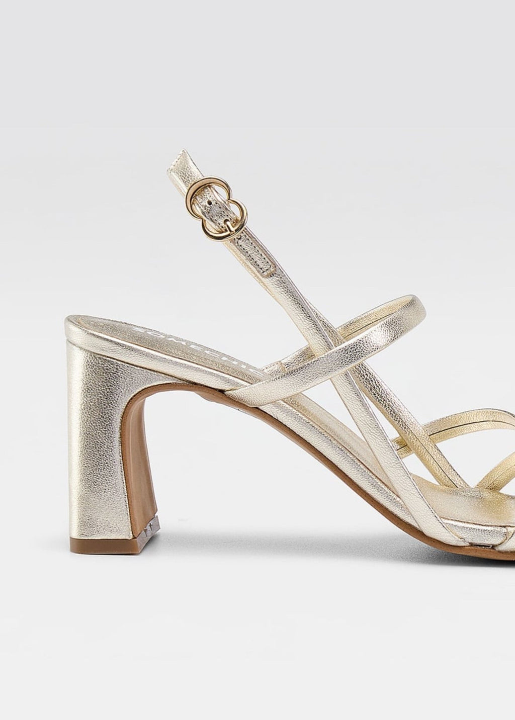 Amira Sandals - Gold - SOMECHIC