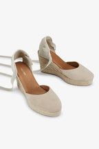Casilda Sandals - Creme - SOMECHIC