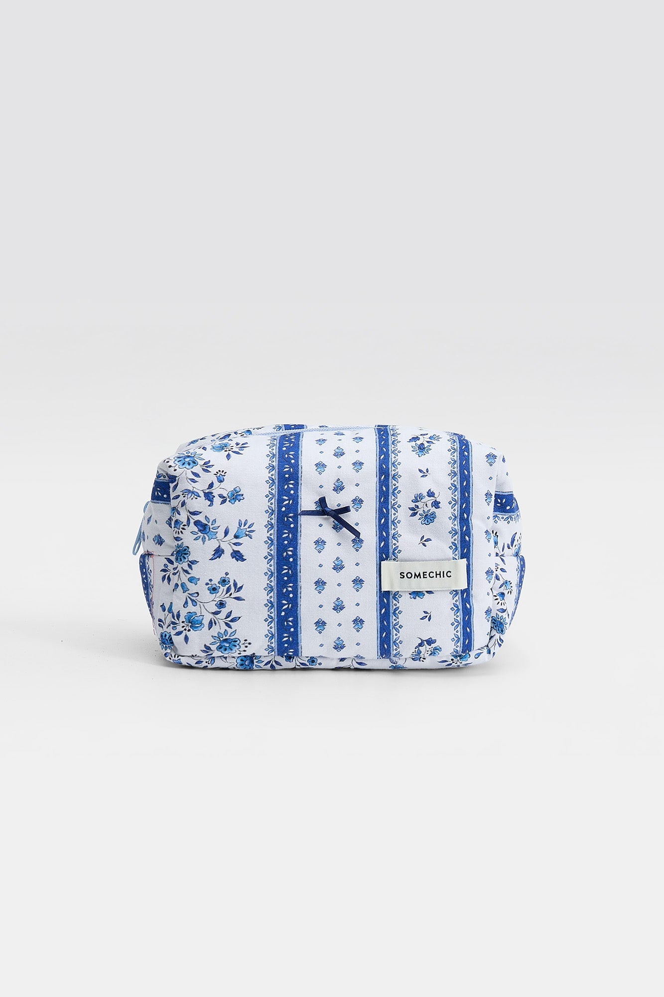 Jeannie Toiletry Bag - SOMECHIC