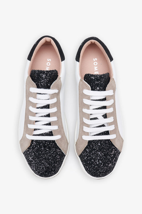 Ari Sneakers - Black - SOMECHIC