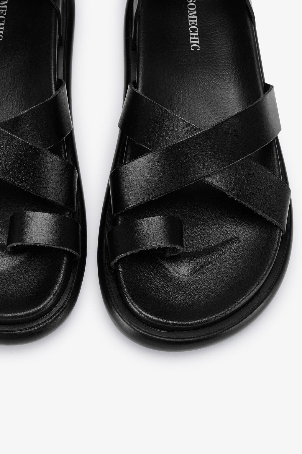 Lenna Sandalia Negro - SOMECHIC